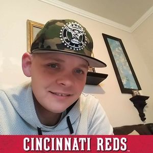 Meet your Posher, Larry